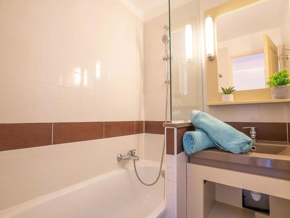 Apartment Village Cap Esterel - L'Esquinade-78 By Interhome Saint-Raphaël
