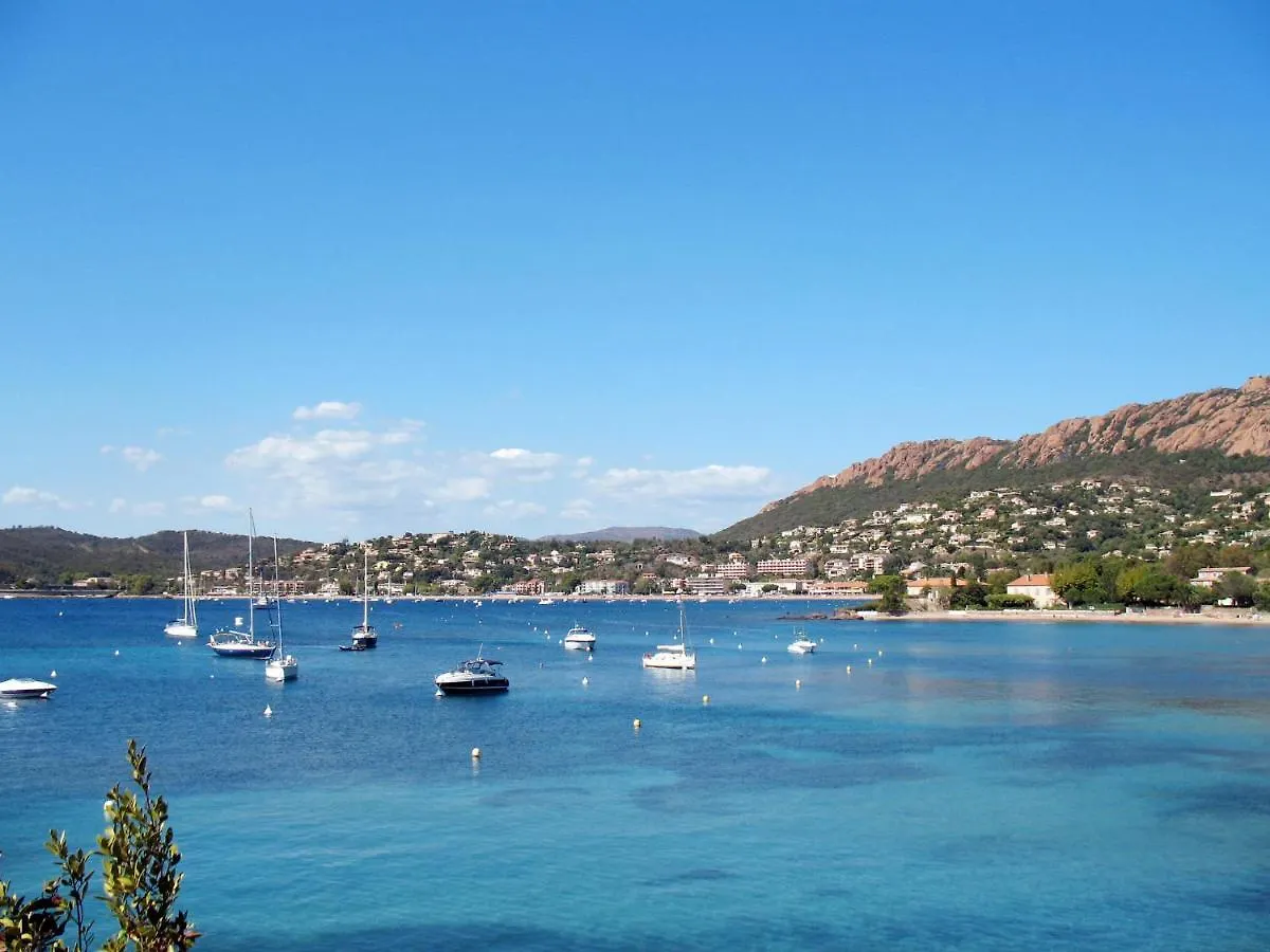 Apartment Village Cap Esterel - L'Esquinade-78 By Interhome Saint-Raphaël